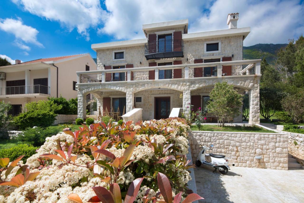 Palazzo Banicevic Luxury Rooms Котор Экстерьер фото